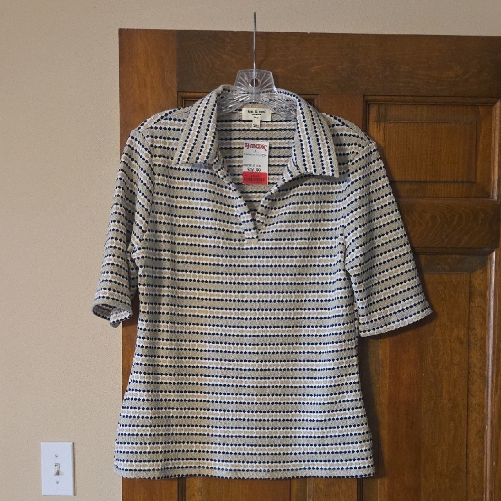 Kim & Cami Black and Tan Collared Shirt